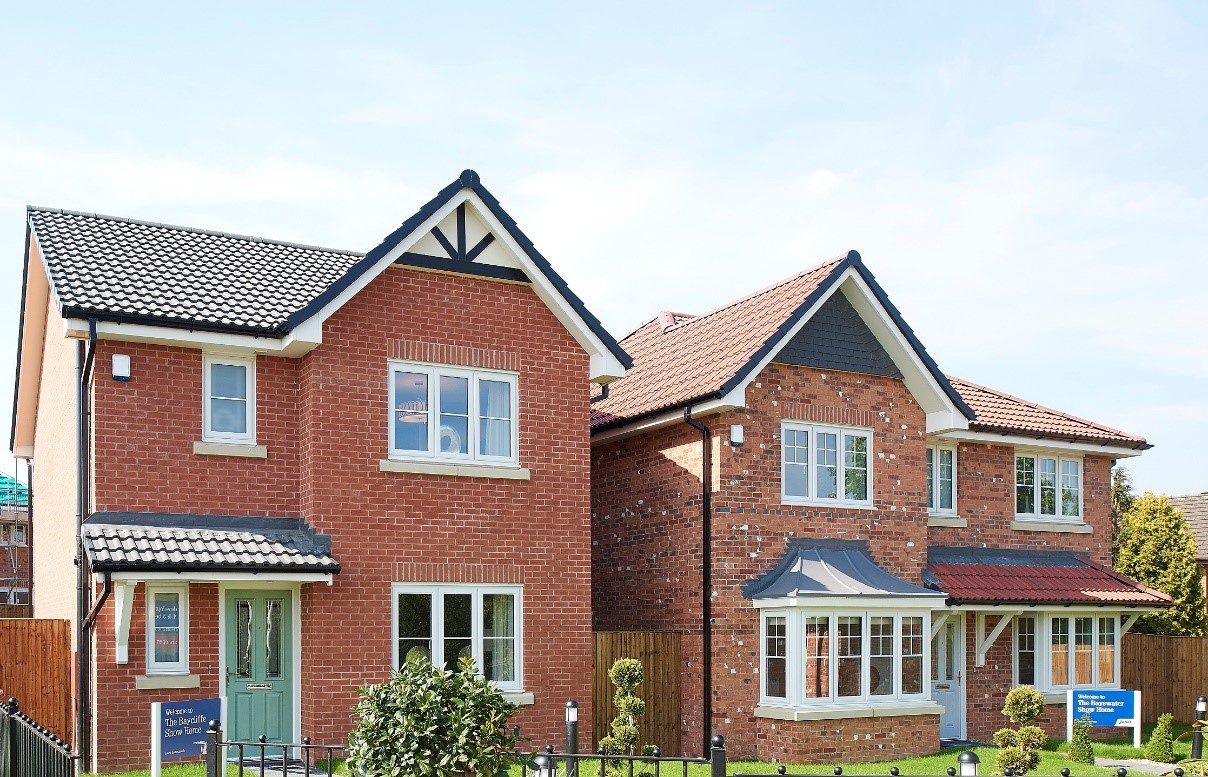 Front view of detached house.